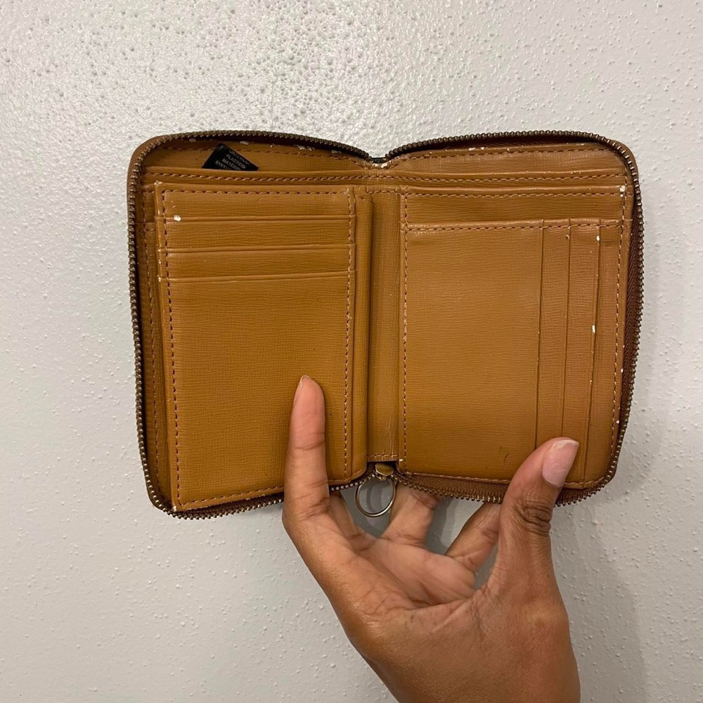 Fossil Tile Patterned Brown Wallet - image 5